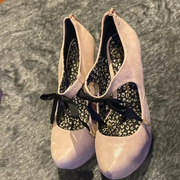 Jessica Simpson  Tan platform bow tie pumps Sz 6 - Picture 11 of 13